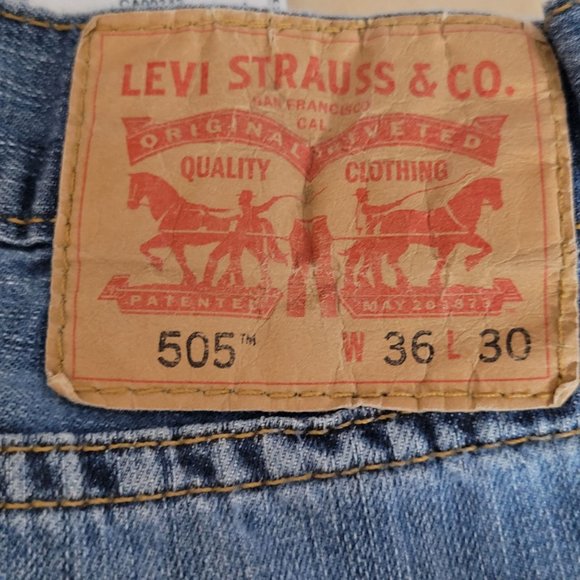 Levis 505 Mens Size 36 x 30 See Measurements Med Wash 2012 - Picture 2 of 8